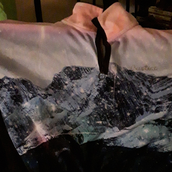 Justice - Picture 1 of 4